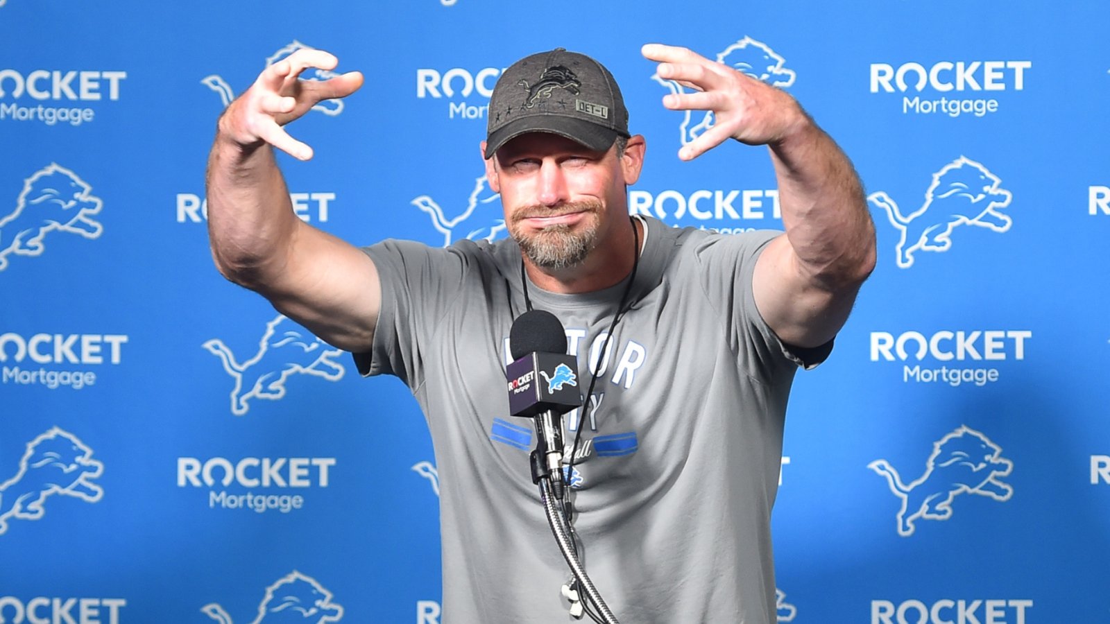 Dan Campbell