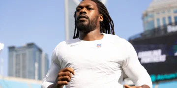 Dallas Cowboys LB Jadeveon Clowney