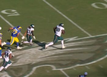 Eagles DT Jordan Davis running for game-winning 61-yard touchdown in the Rams vs Eagles matchup on Sunday, Sept. 21.