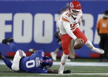 Patrick Mahomes vs the New York Giants in Week 3 matchup