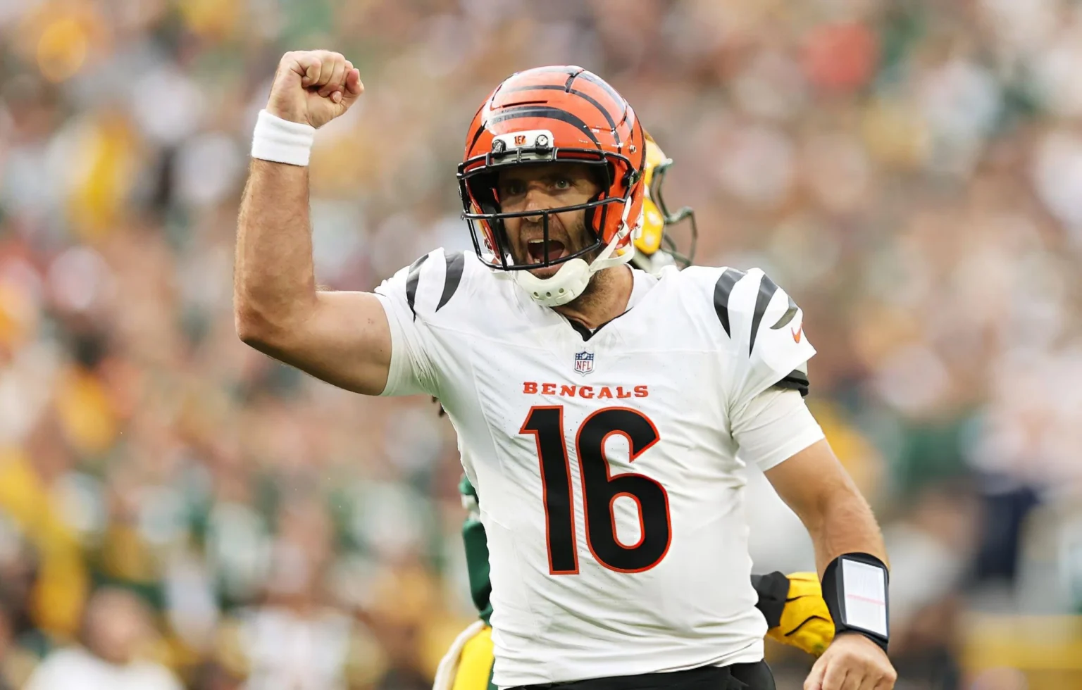 Joe Flacco #16 of the Cincinnati Bengals reacts during the third quarter in the game against the Green Bay Packers at Lambeau Field in Green Bay, Wisconsin. (Photo by Michael Reaves/Getty Images)