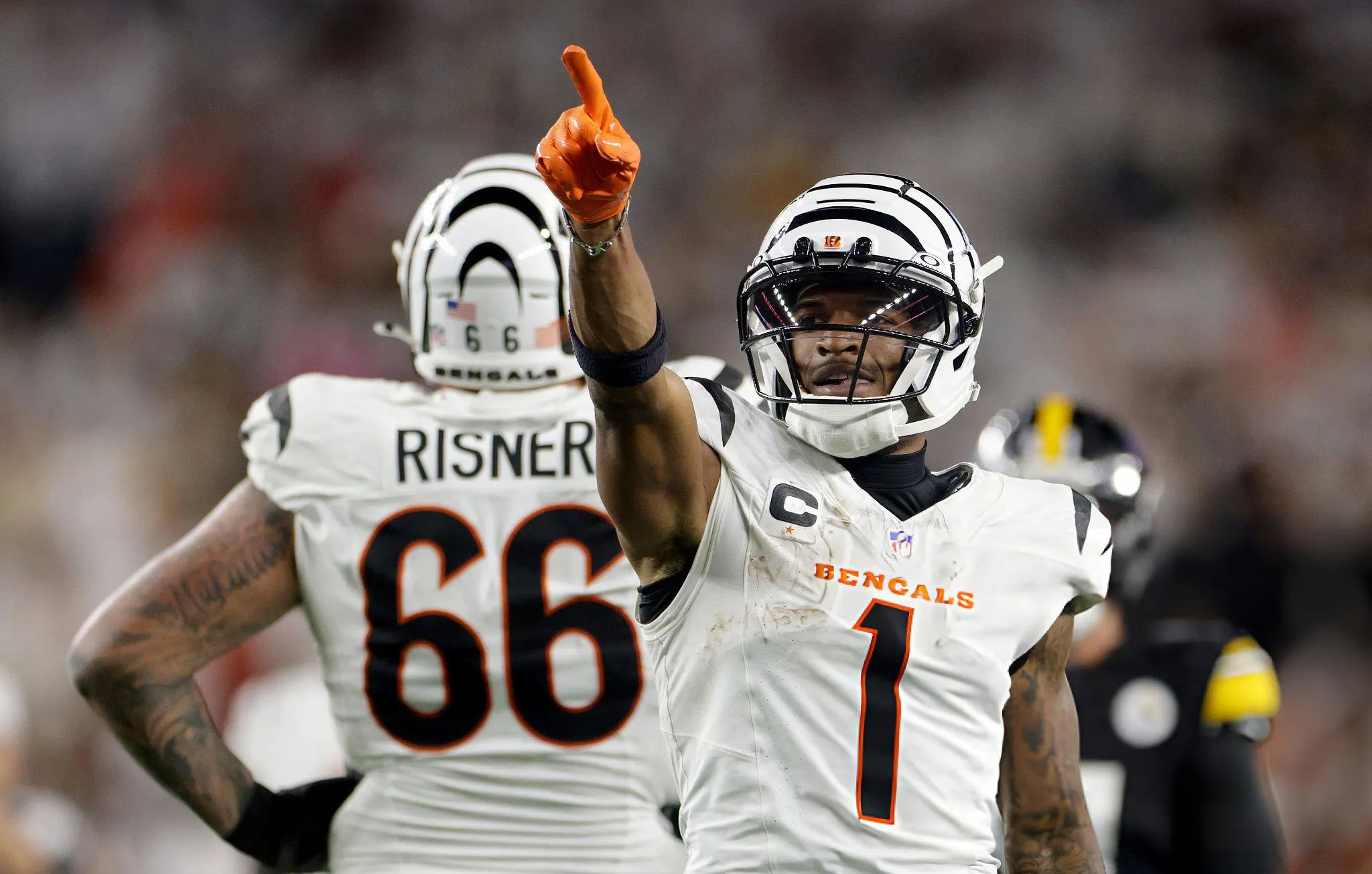 Ja'Marr Chase #1 of the Cincinnati Bengals celebrates a first down against the Pittsburgh Steelers during the third quarter in the game at Paycor Stadium on October 16, 2025 in Cincinnati, Ohio. (Photo by Michael Hickey/Getty Images)