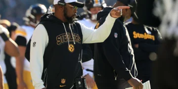 Head coach Mike Tomlin of the Pittsburgh Steelers reacts during the first quarter during a game against the Chicago Bears at Soldier Field on November 23, 2025 in Chicago, Illinois. (Photo by Justin Casterline/Getty Images)