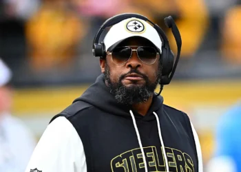 Mike Tomlin of the Pittsburgh Steelers looks on during the game against the Indianapolis Colts
