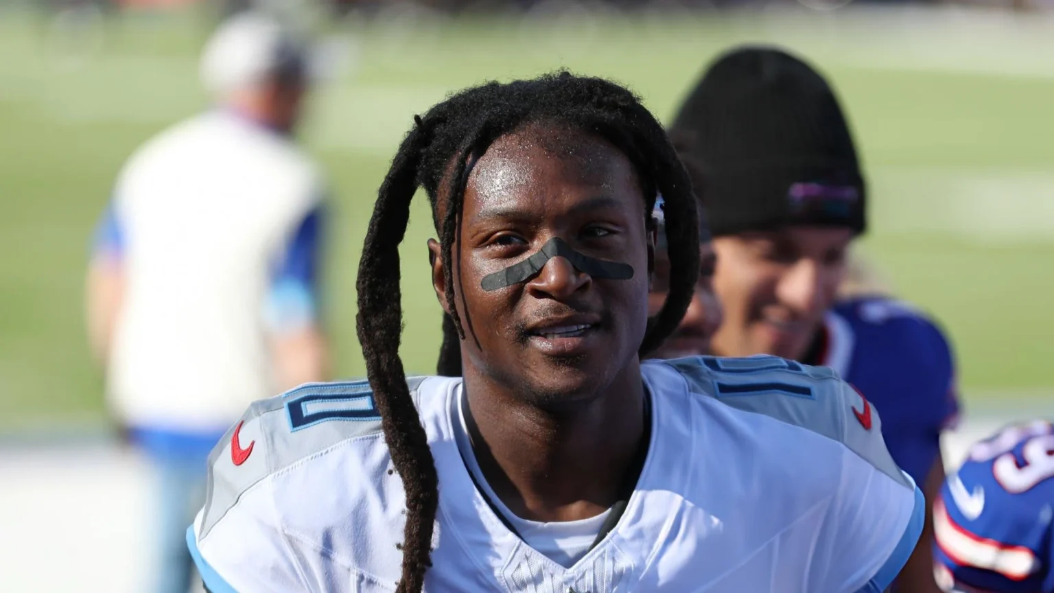DeAndre Hopkins shuts down retirement rumors with unexpected Georgia Tech message DeAndre Hopkins
